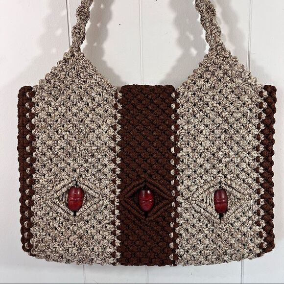 Vintage Handmade Boho Macrame Shoulder Bag Purse Wood Beads Tassels Brown Tan - Picture 4 of 7